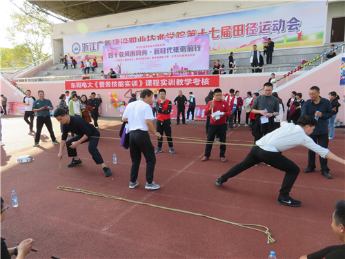 6b750201ac1d4157b801501be5cdcfbd.jpg
