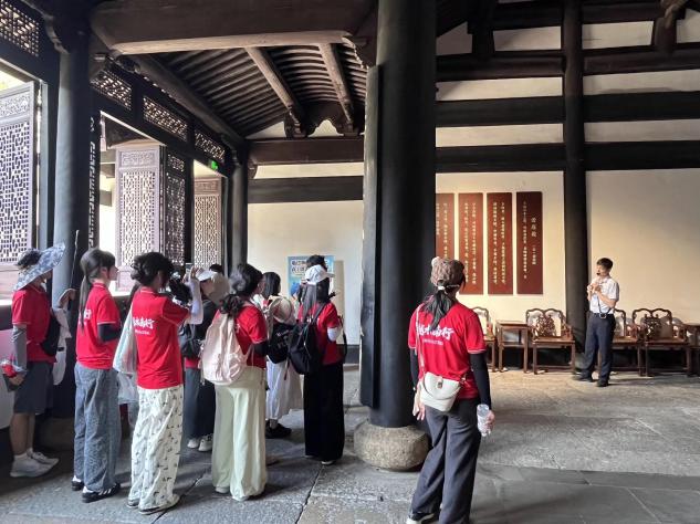 踏访历史旧址,汲取奋进力量 ——浙江广厦建设职业技术大学马克思主义学院“越水南行” 实践队赴绍兴开展实地调研