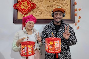 共庆元宵，情暖中外——国际学院举办2026马年元宵主题活动暨汉语文化体验活动