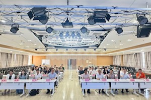 深化地标建筑周边传播研究　推动城市形象创新建构——首届地标建筑周边传播研讨会在浙江东阳顺利举办