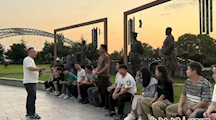 夜话江边 走进田间 浙江高校探索马克思主义理论落地新场景